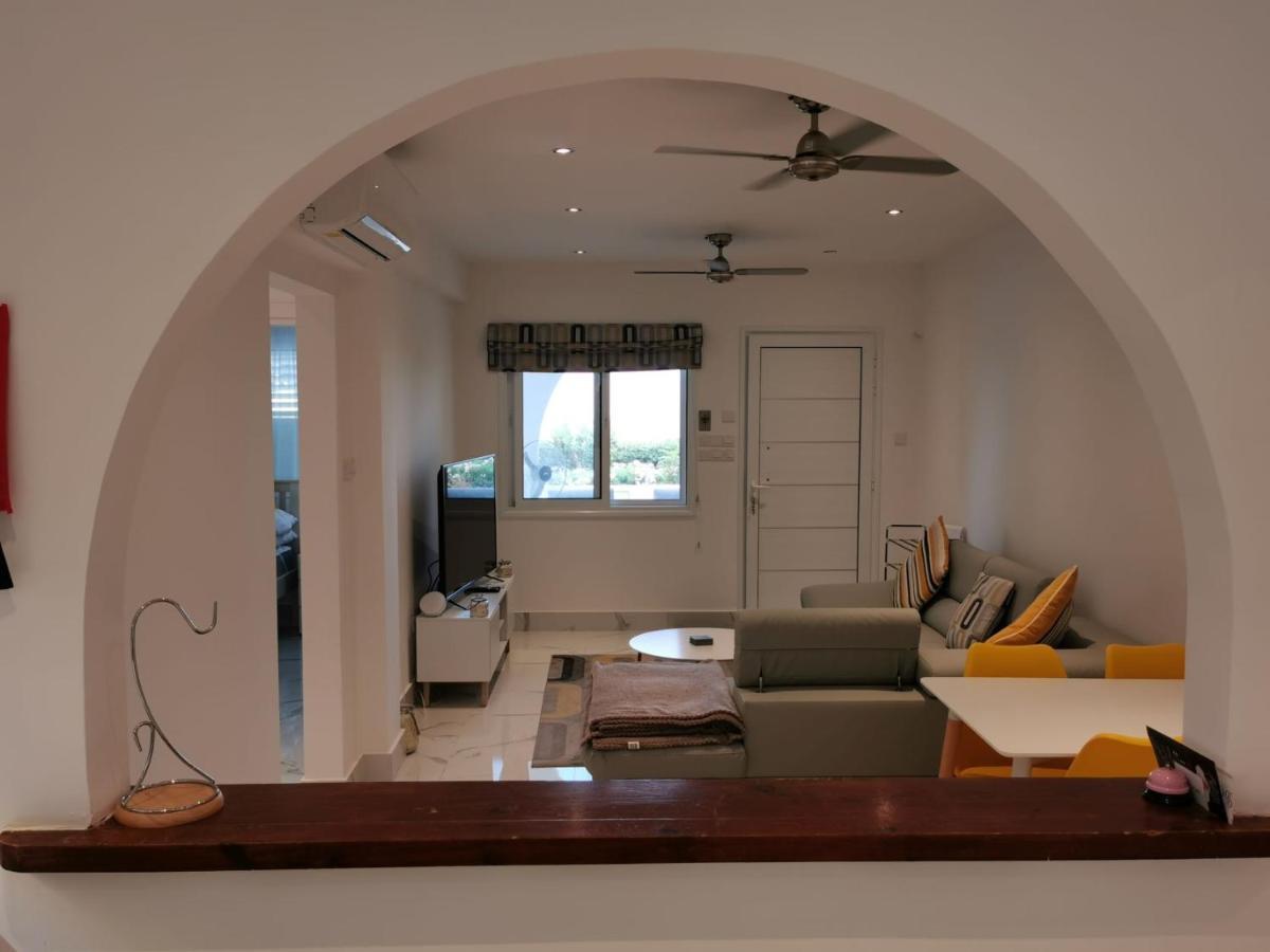 Paphos Gardens Apartment Εξωτερικό φωτογραφία