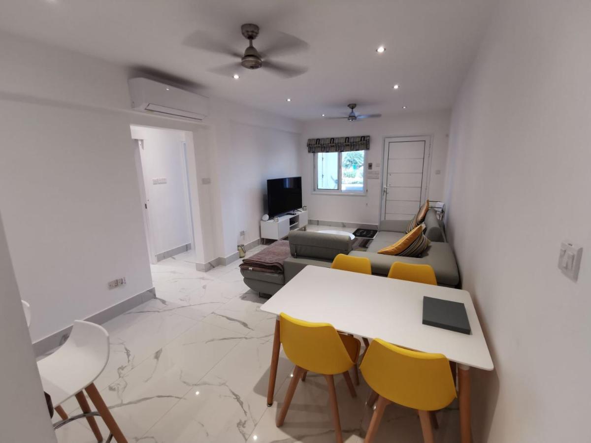 Paphos Gardens Apartment Εξωτερικό φωτογραφία